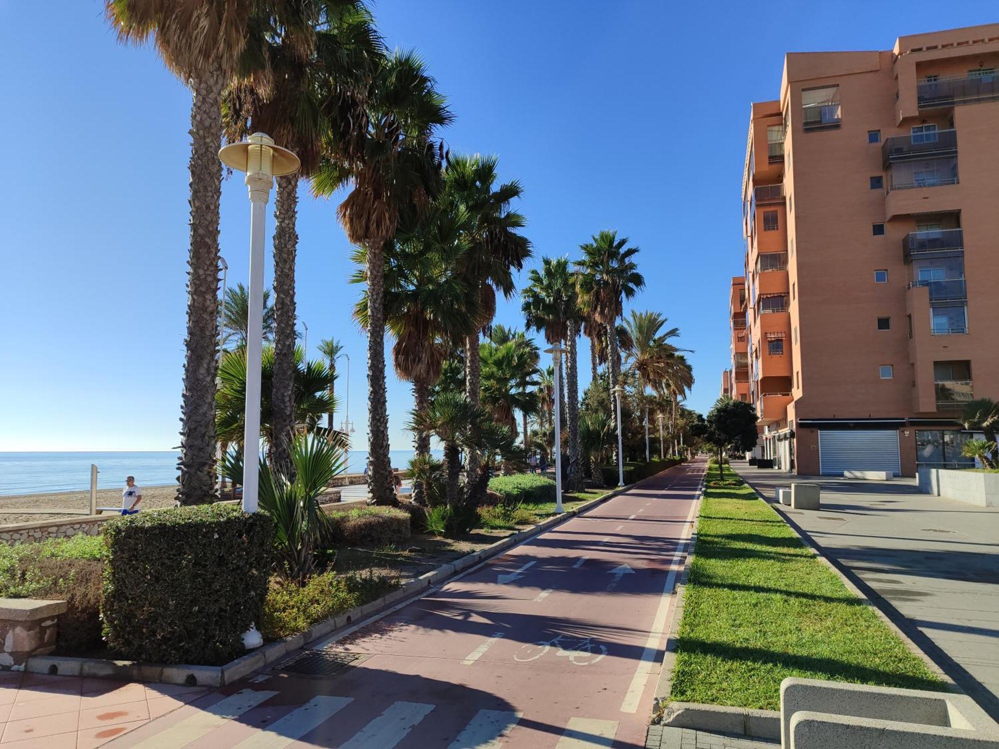 Diseno Y Relax Apartamento De Dos Habitaciones Cerca De La Playa マラガ エクステリア 写真